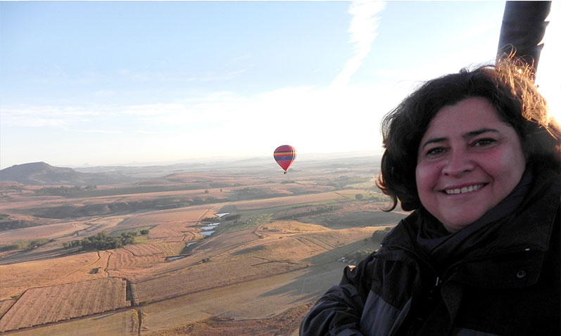 Amazing views of the Drakensberg seen from above in a hot air balloon.
